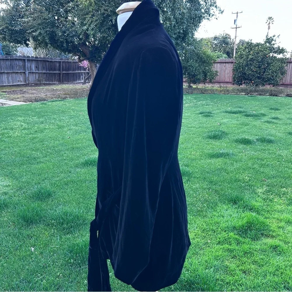 Donna Karan New York Essentials Silk Blend Black Velvet Belted Tie Wrap Coat